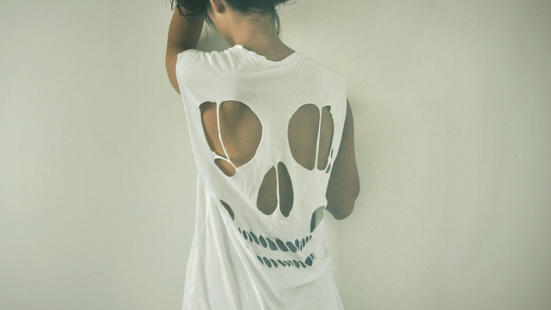model, skull, 1080P, brunette, women, long hair, back, holding hair, torn clothes, rear view