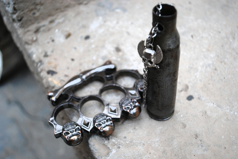 gloves, black, bullet, 2K, weapon