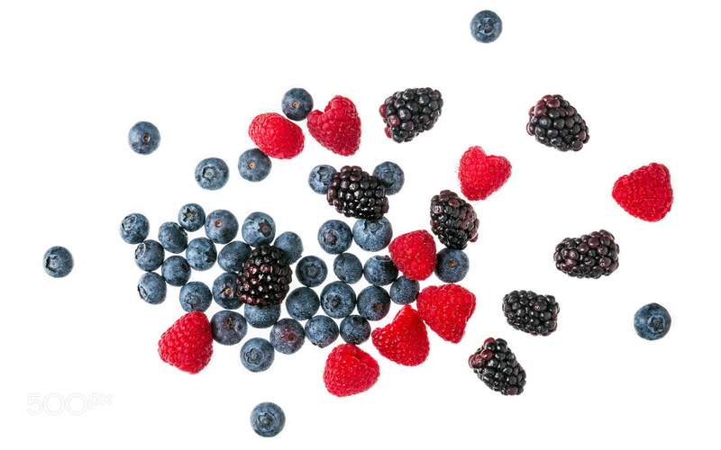still life, healthy eating, directly above, white background, blueberry, freshness, black color, berries, indoors, abundance, fruit, high angle view, no people