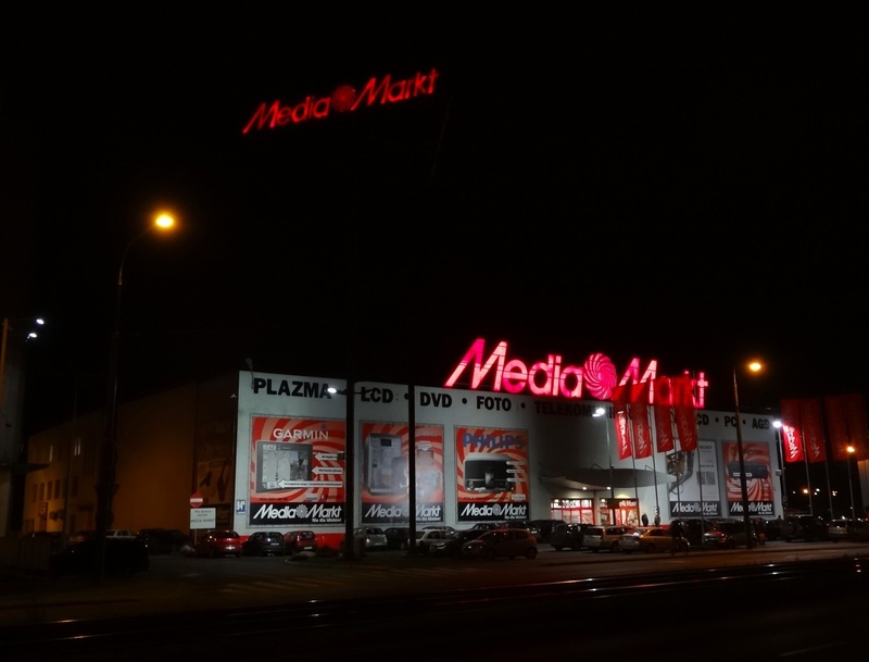 architecture, street, bydgoszcz, no people, store, motor vehicle, neon sign, media markt, 720P, western script, text, illuminated, built structure, street light