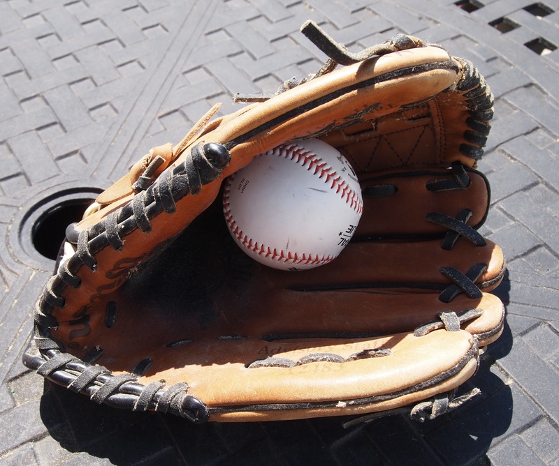no people, catch, baseball bat, leather, ball, team sport, close-up, player, land vehicle, high angle view, 2K, baseball - ball, sport, still life, baseball - sport