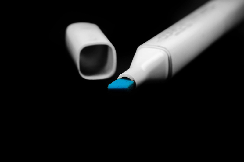 focus on foreground, cap, highlight, close up, pen, simplicity, blue, black background, studio shot, plastic, 4K, writing instrument, protection, technology