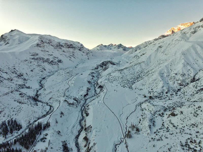mountain, nature, snow, path, cold, chile, sunlight, no people, winter, tranquil scene, mountain range, glacier, white, day, sky, landscape, ridge, idyllic