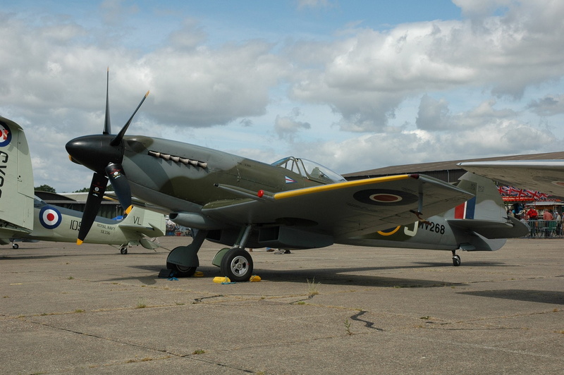 aeroplane, flying, 1080P, war, spitfire, sky, airplanes, warbirds, bomber, aircraft, raf, supermarine, flight, airshow, fighter