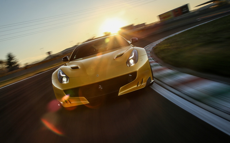 f12 backgrounds, ferrari, download 3840x2400 ferrari, track, turn, 4K