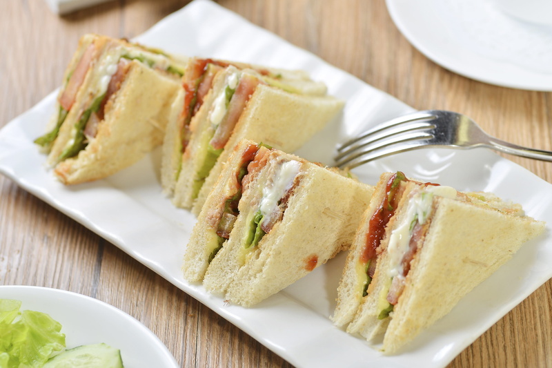 dairy product, fork, eating utensil, sandwich, kitchen utensil, healthy eating, crockery, meal, sandwiches, freshness, close-up, setting, bread, breakfast