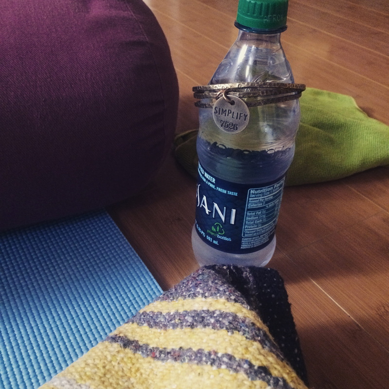 wood - material, label, meditation, glass - material, refreshment, drink, freshness, 1080P, food and drink, message, workout, charlotte, water bottle