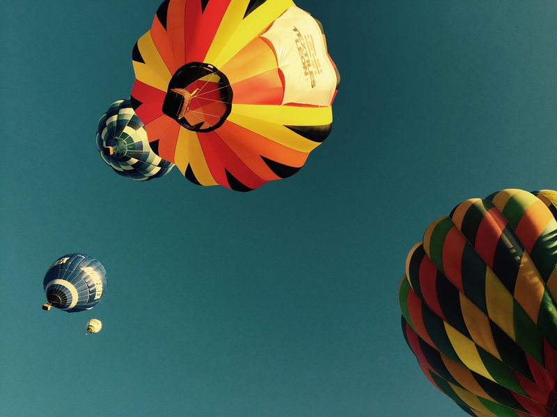 directly below, sky, four, mid-air, blue, balloons, photography, flying, clear sky, paper lantern, lighting equipment, outdoors, mexico, low, decoration