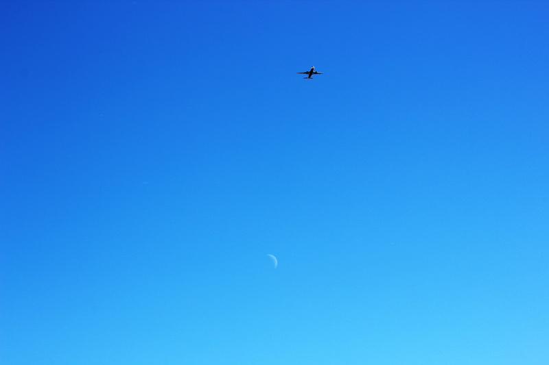 airplane, copy space, no people, mode of transportation, sky, crescent, space, clear sky, plane, day, mid-air, minimal, low angle view, transportation