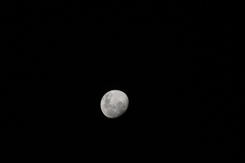 astrology, copy space, astronomy, idyllic, beauty in nature, lunar surface, black background, full moon, scenics - nature, night, space and astronomy, waning moon