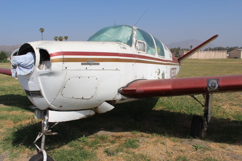 aircraft, old-fashioned, retro styled, transportation, aerospace industry, 5K, Beechcraft Bonanza, old, mode of transportation, sunlight, propeller airplane