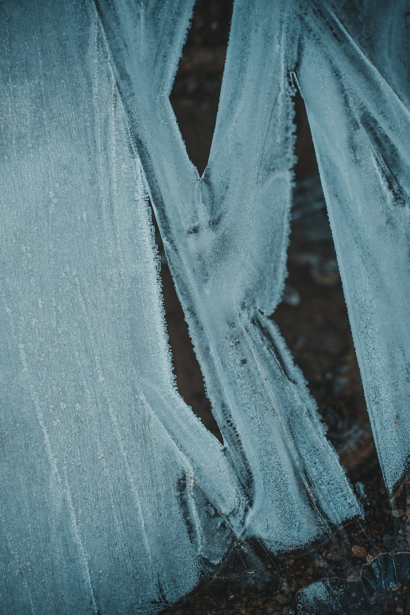 cloud, environment, winter, frost, sharp, land, crevasse, field, cover, alpin, snow, icicle, day, ice, outdoors, alp, boarden, climate, glacier, nature