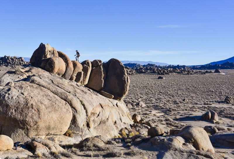 blue, rock formation, scenics - nature, rockpiles, tranquil scene, formation, geology, outside, nature, solid, lifestyle, physical geography, sky, mountain
