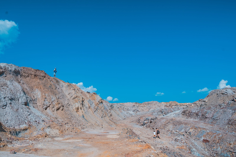non-urban scene, beauty in nature, day, outdoors, arid climate, rock formation, landscape, hillside, family gateway, mountain, tranquil scene, remote, 4K