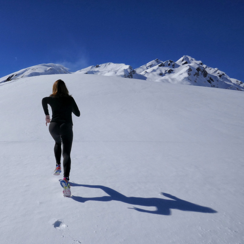trail, motion, italy, sport, winter, one person, women, covered, people, woman, 2K, runner, cold temperature, la thuile, snow, pussing through, young adult