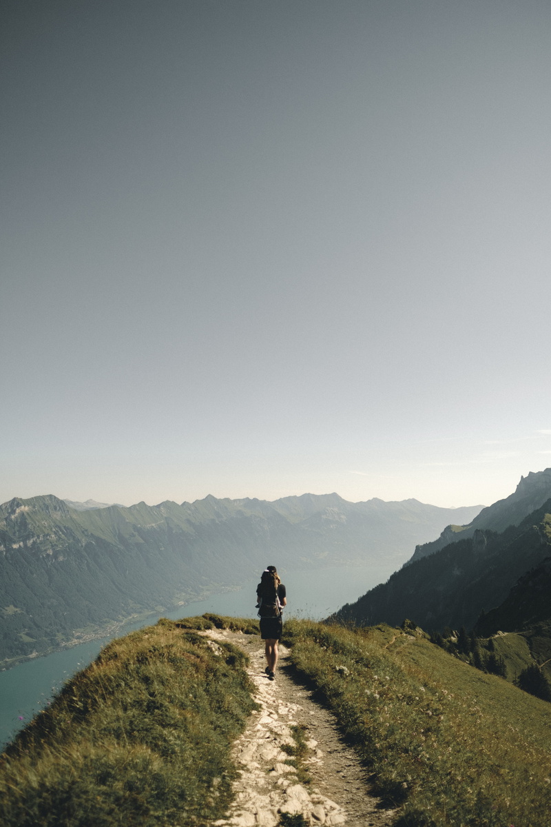 running, scenics, trekking, freedom, haze, man, rear View, peak, walking, backpacker, landscape, tourist, journey, sky, adventure, sport, hike, chinese Ethnicity
