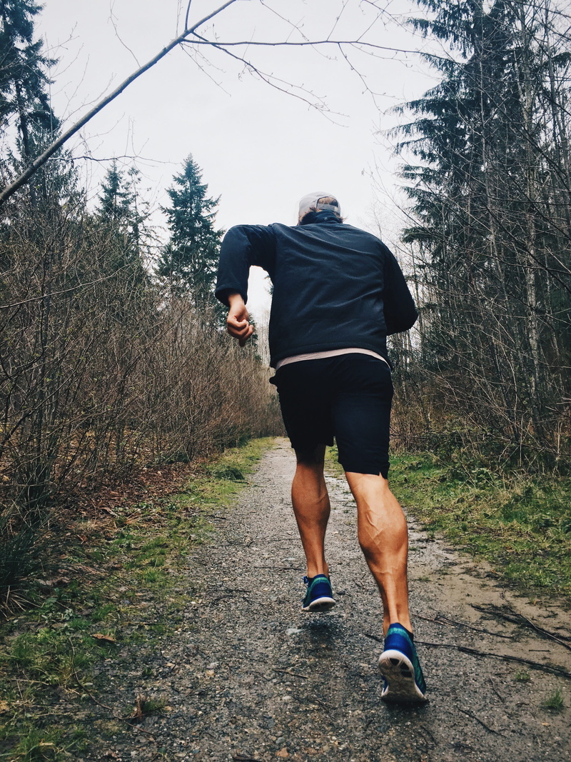 man, running, tree, lifestyles, runner, leisure activity, jog, body, tacoma, united states, rear view, run, outdoors, exercising, hairstyle, forest, athlete