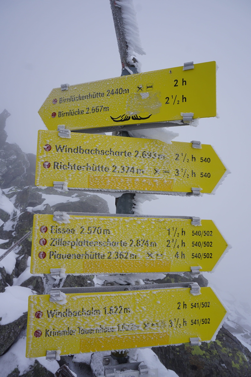 script, 2K, austria, step, valle aurina, Signage, text, in a row, outdoors, cold temperature, brina, fork, western script, trails, streets, sign, Panels