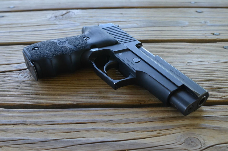SIG P226, gun, 1080P, Board