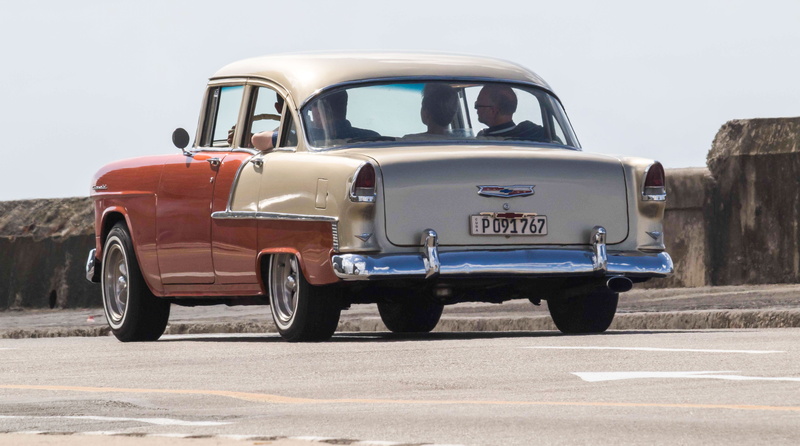 sky, motor vehicle, malecon, stationary, cuba, truck, copy space, no people, in a row, outdoors, road, clear sky, 5K, mode of transportation, retro styled