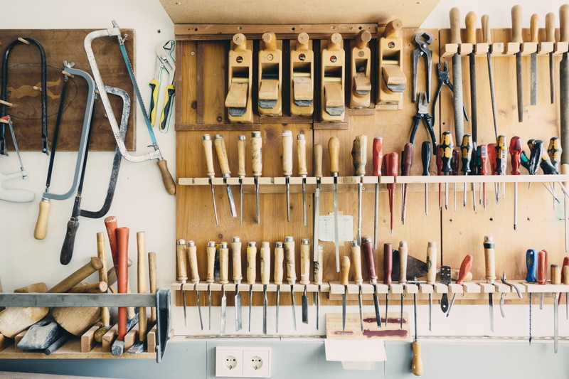 saws, tools, still life, occupation, tool, arrangement, abundance, repair, maintenance, wrenches, variation, garage, side by side, construction, workshop
