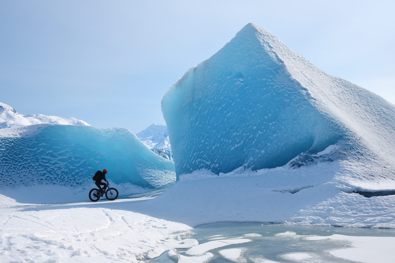winter, travelling, ride, snow, explore, outdoors, ridges, throught, full length, one person, ground, nature, cold temperature, winter sport, covered, iceberg