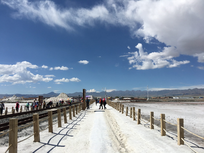 cloud - sky, salt lake, caka salt lake, sky, outdoors, tourism, architecture, adult, pier, mountain, day, women, city, footpath, 4K, water, travel destinations