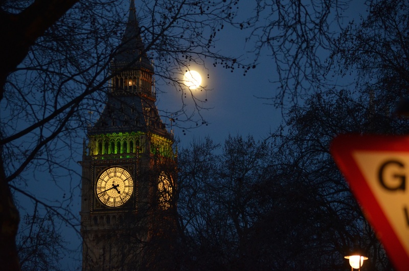 night, outdoors, tower, 4K, no people, building exterior, full, dusk, light, big ben, moon, city, tree, low angle view, nature, great britain, illuminated