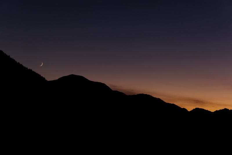 tranquil scene, scenics - nature, space, outdoors, orange color, italy, sky, mountain, clouds, remote, non-urban scene, 5K, sterzing, sunset, mountain range
