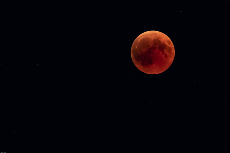 nature, sky, tranquility, full moon, moonlight, lunar eclipse, lighting, shape, circle, eclipse, beauty in nature, moon, astronomy, geometric shape, super moon