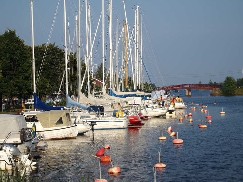 port, sailboat, sky, boats, sailing ships, group of people, yacht, travel, 4K, transportation, river, water, sailing, mode of transportation, day, marina
