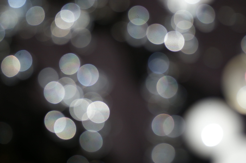 electric light, lens flare, illuminated, golden, shiny, abstract, 2K, lighting equipment, decoration, glowing, blur, light-leak, brightly lit, no people