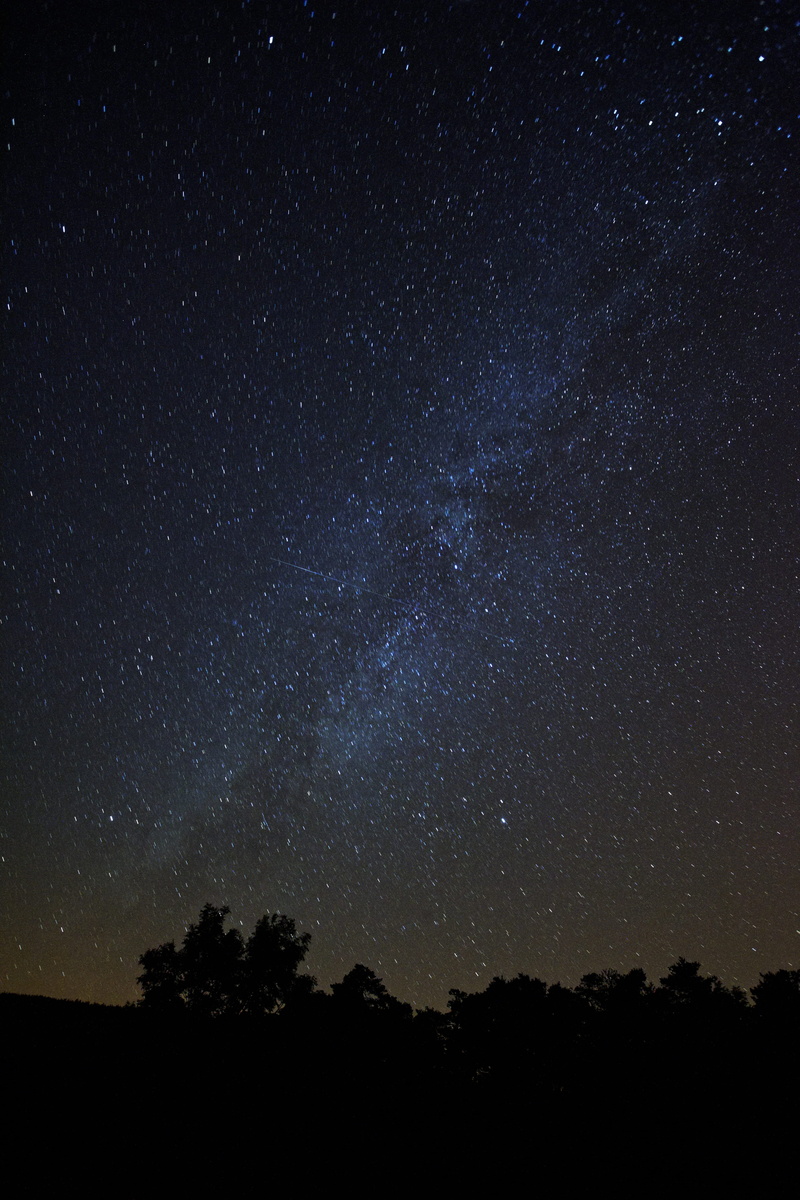 no people, cosmo, astronomy, scenics - nature, low angle view, star - space, 5K, universe, space, silhouette, nature, infinity, tranquil scene, tranquility