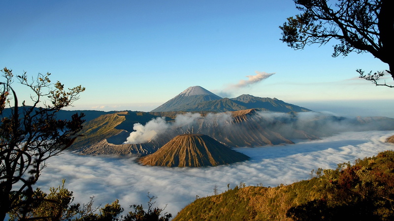 no people, 2K, coolest pictures ever of nature 2560x1440, beauty in nature, volcano, cloud - sky, outdoors, non-urban scene, geology, mountain, tranquility