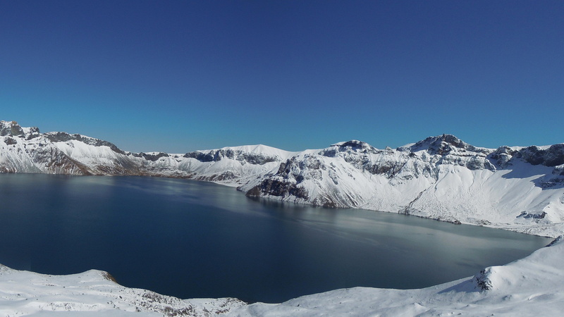 mountain, winter, snow, snowcapped mountain, nature, mountain range, lake, cold temperature, clear sky, tranquil scene, water, blue, 2K, ice, tranquility