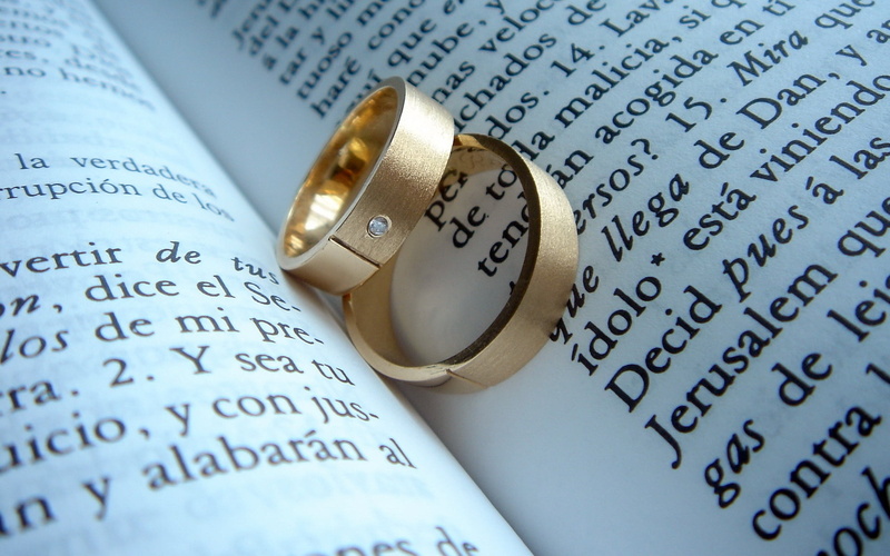 finance, emotion, rings, gift, close-up, dictionary, luxury, page, love, text, gold, publication, celebration, no People, colored, ring, 1080P, gold colored
