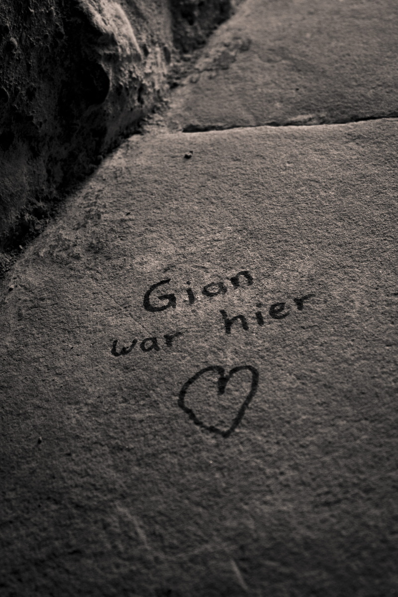 no people, wall, heart shape, communication, high angle view, emotion, textured, concrete, writing, 4K, sand, heart, message, love, text, german, close-up