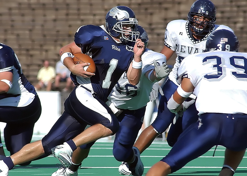 helmet, football Player, athlete, leadership, sports event, 1080P, group of people, college, american football, american, competitive Sport, competition