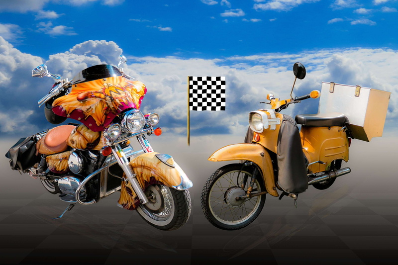 lifestyles, classic, two wheeled vehicle, competition, old, mode of transportation, one person, men, occupation, motor scooter, clothing, start, day, roller
