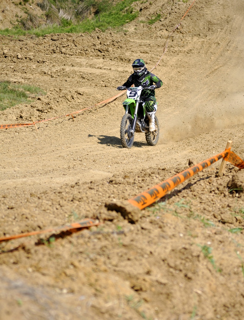sport, sports race, transportation, day, motorcycle, motocross, 2K, headwear, power, outdoors, helmet, mode of transportation, offroad, one person, riding