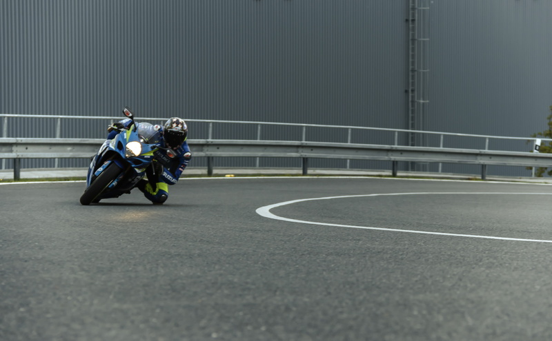 full length, men, speed, automobile, vehicle, sport, lean on the side, man, riding, motorbike, track, 5K, suzuki, motorcross, architecture, crash helmet