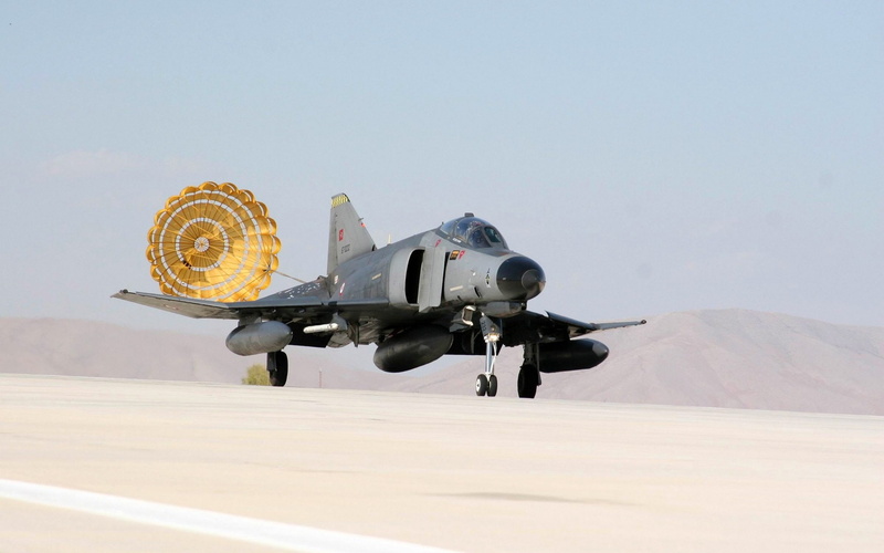 Landed, plane, gray, 1080P, propeller, black, Aircraft