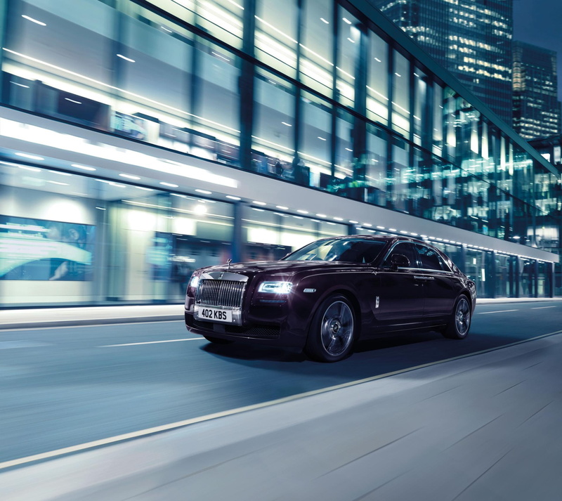 city, royce, specification, land vehicle, built structure, transportation, motor vehicle, illuminated, blurred motion, ghost, outdoors, street, 1080P