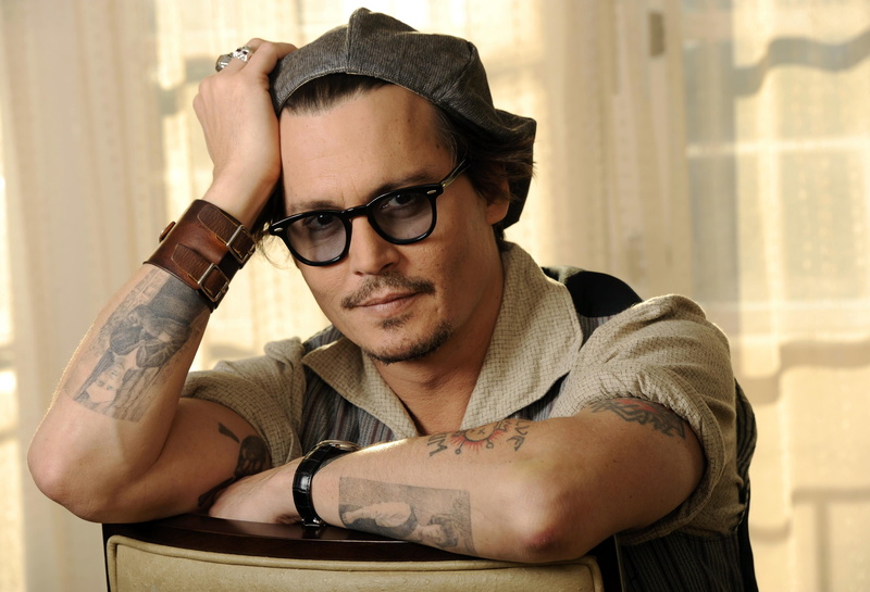 headshot, eyewear, males, metrosexual, actor, tattoo, lifestyles, sitting, people, sunglasses, cool, beauty, relaxation, one Person, men, one Man Only