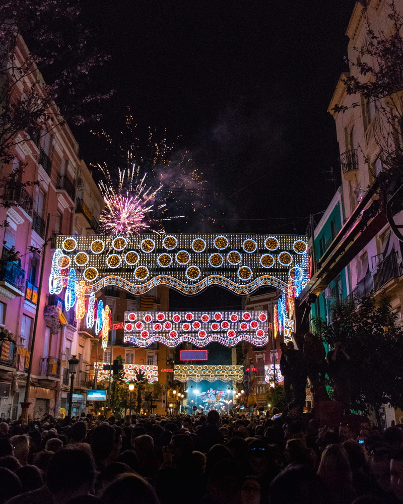built structure, building exterior, nature, motion, celebration, firework - man made object, large group of people, festival, 4K, spain, illuminated, city