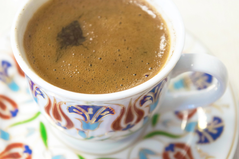 cup, selective focus, latte, beverage, still life, close-up, food, coffee cup, no people, food and drink, focus on foreground, mug, united states, coffee