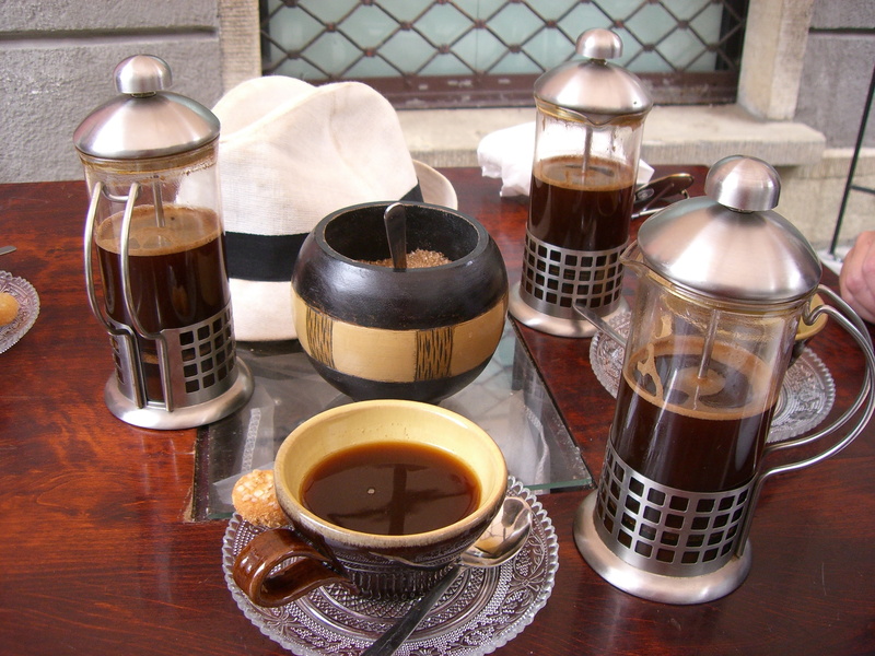 coffee table, still life, table, coffee, crockery, drink coffee, benefit from, roasted, mug, turkish coffee, pot, refreshment, food, cup, cafe, container