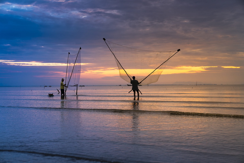 water, nature, dusk, sunrise, sky, men, sunset, beach, silhouette, orange color, sea, cloud - sky, dawn, land, landscape, fishermen, recreation, idyllic