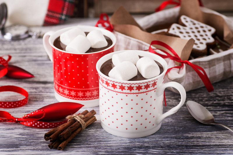 cinnamon, christmas, love, mug, decoration, container, cookie, high angle view, 4K, coffee - Drink, backgrounds, wellbeing, cultures, two, cocoa, coffee
