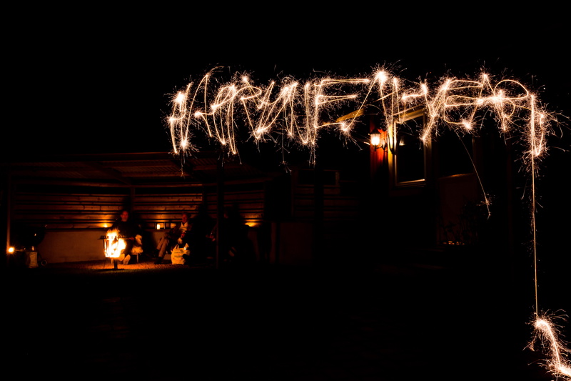newyear, stockholm, built structure, night, chillin, arts culture and entertainment, happy, exploding, firework, burning, sparks, long exposure, firework display